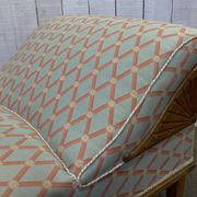 English daybed from the early 20th century in oak, some stains on the fabric