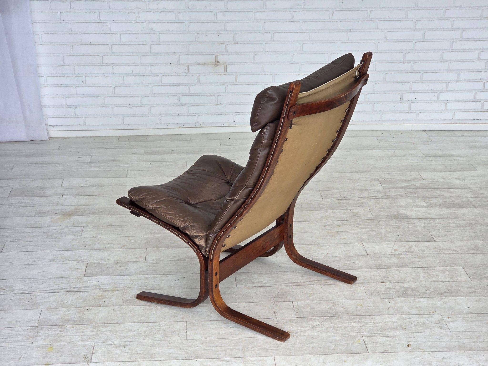 Années 1970, design norvégien par Ingmar Relling, fauteuil, modèle "Siesta".