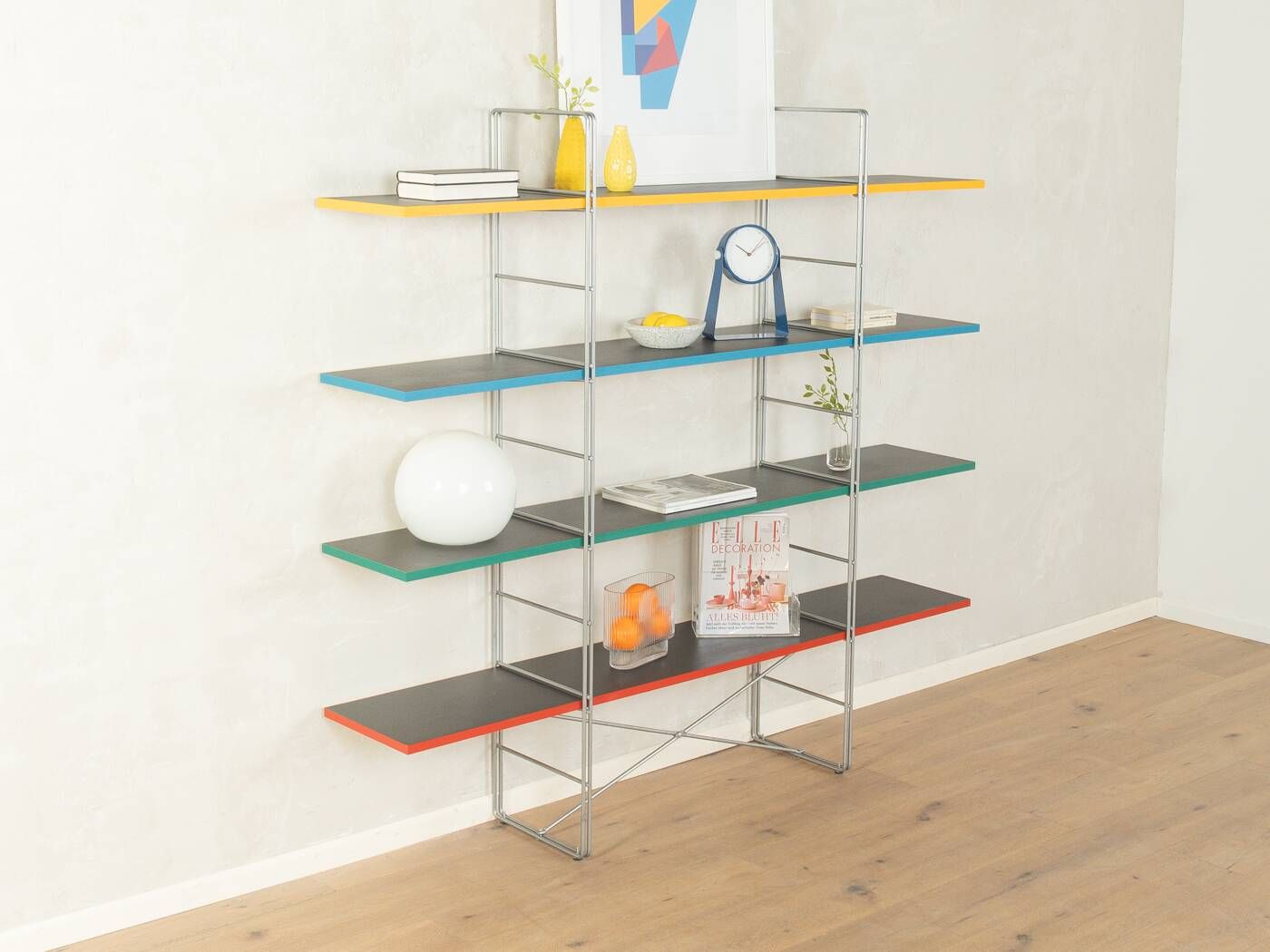 Guide shelf, niels gammelgaard