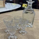 Carafe and 4 glass aperitif glasses