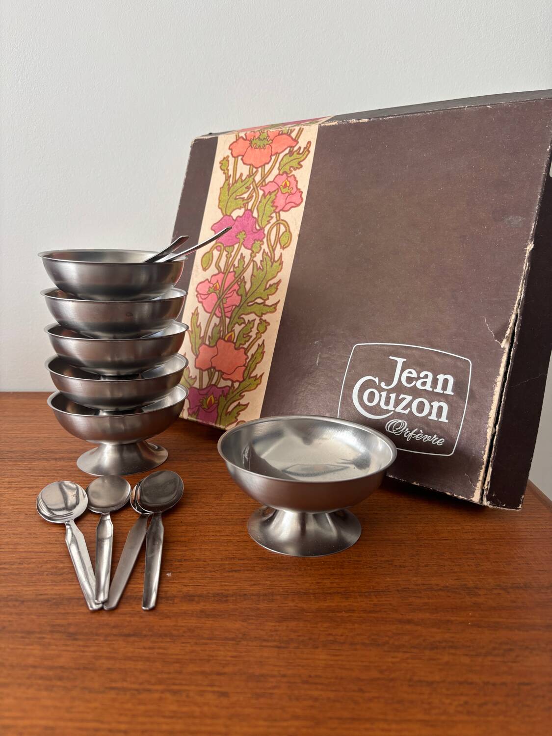 Vintage Jean Couzon box with 6 stainless steel ice cream bowls and bistro spoons.