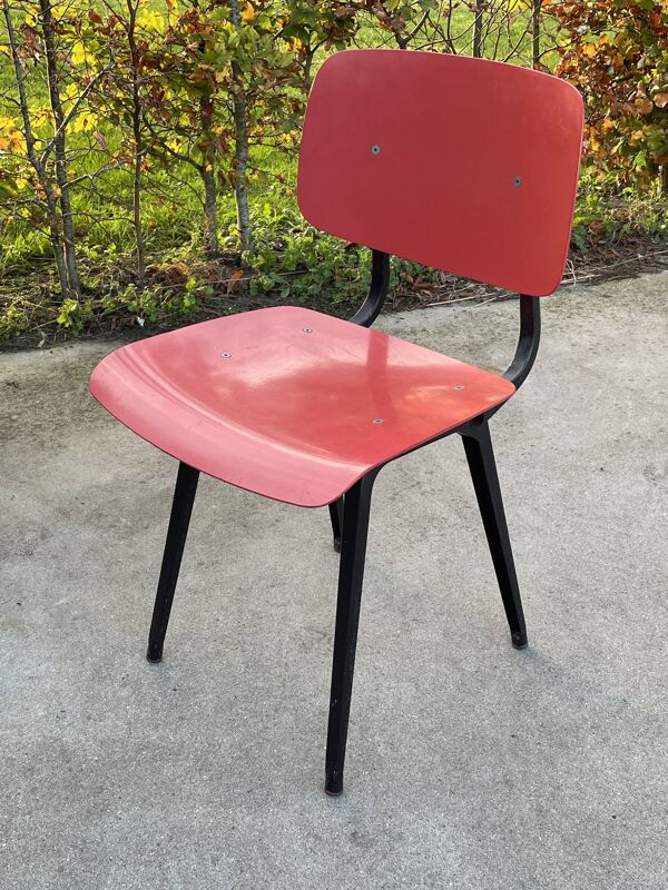 Chaise vintage Friso Kramer Revolt pour Ahrend de Cirkel 1960