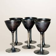 Set de six verres à pied en métal martelé