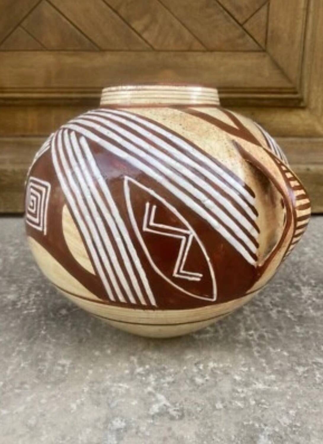 Pair of 2-handled ball vases by Hélène Moisand circa 1950