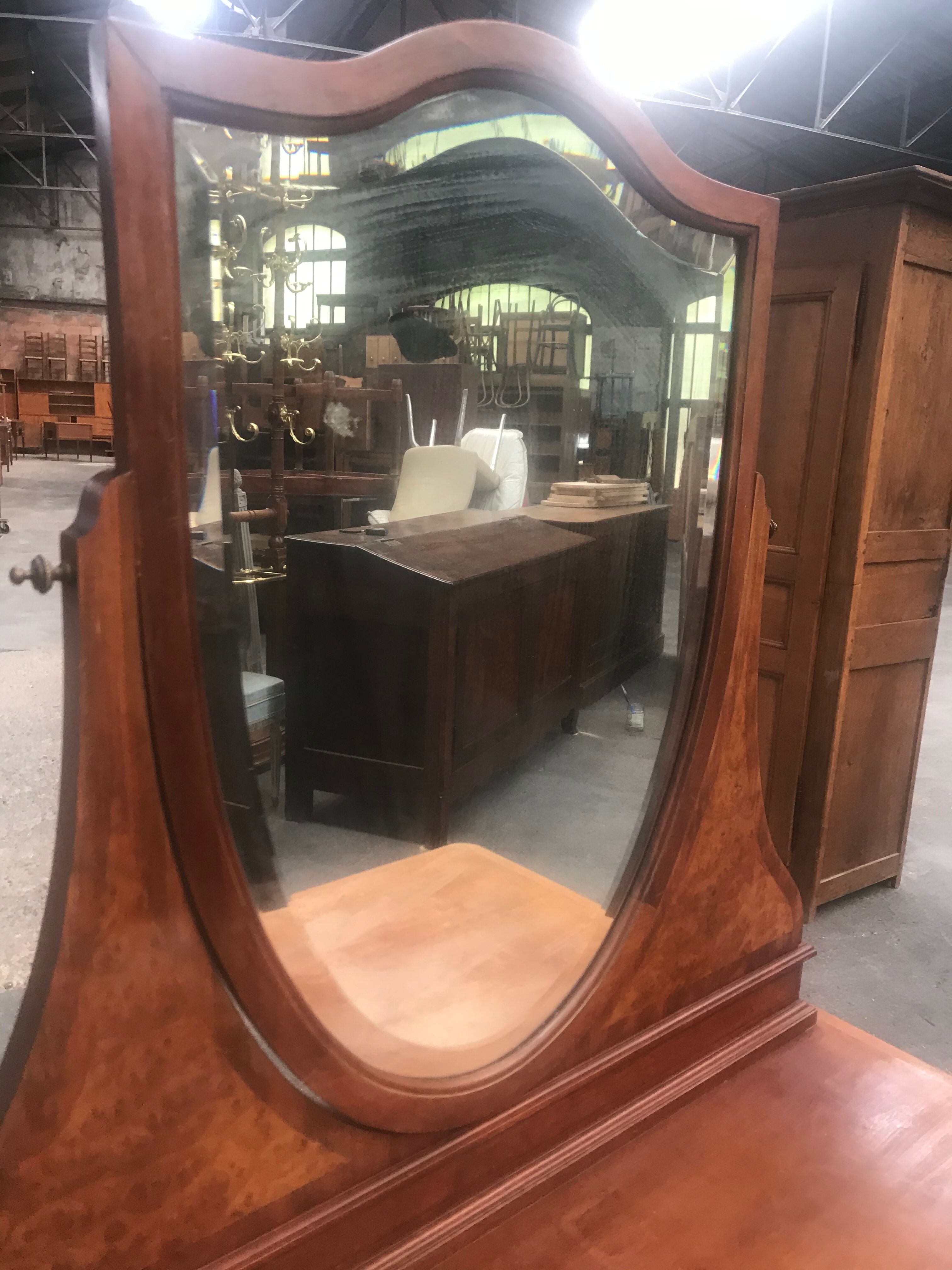 Art Deco dressing table