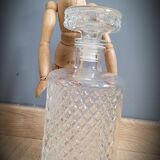 Chiseled round carafe