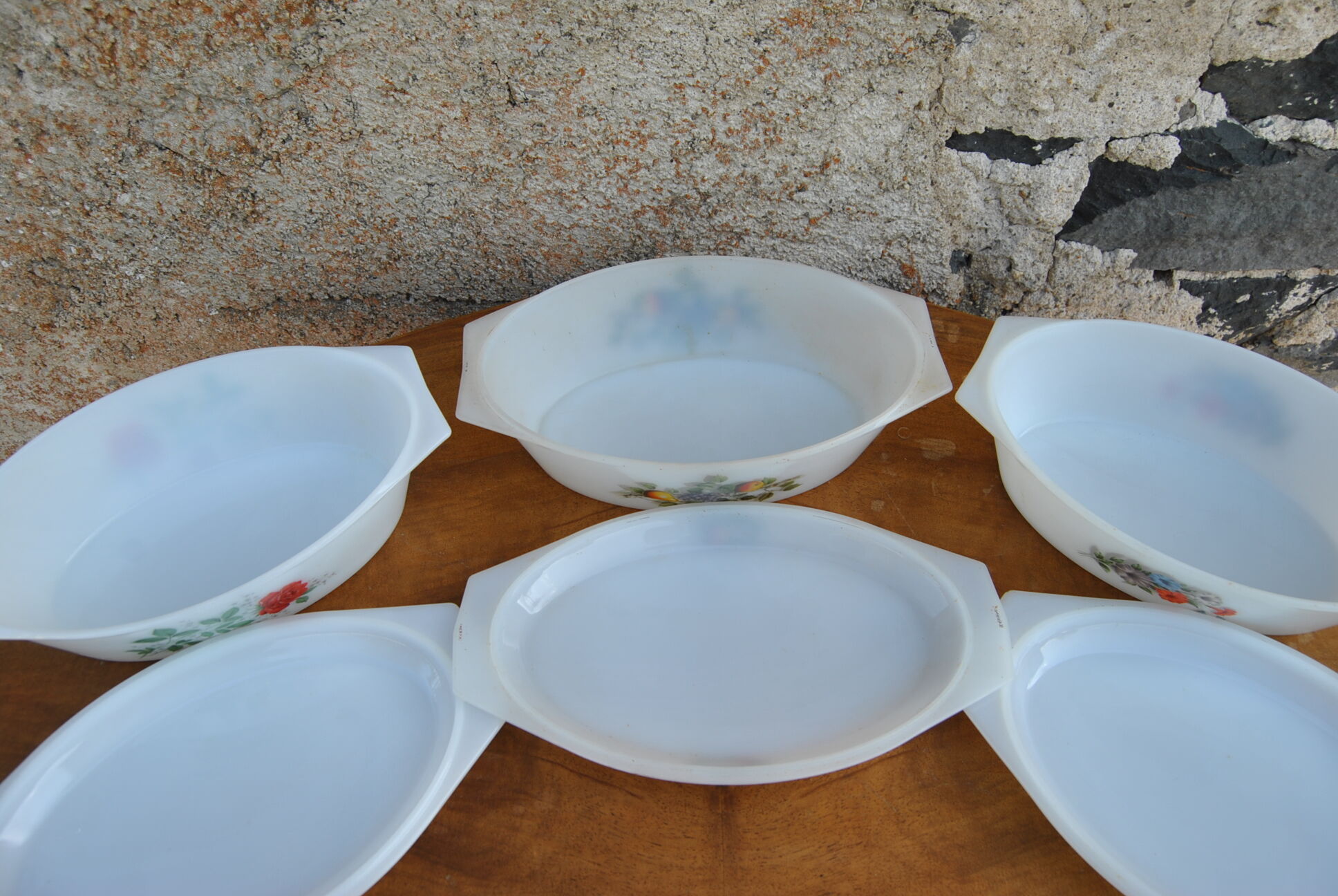 Oval dishes various models - arcopal - 70s - authentic vintage