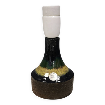 Small ceramic table lamp, from the Swedish brand Laholms, 1980s.