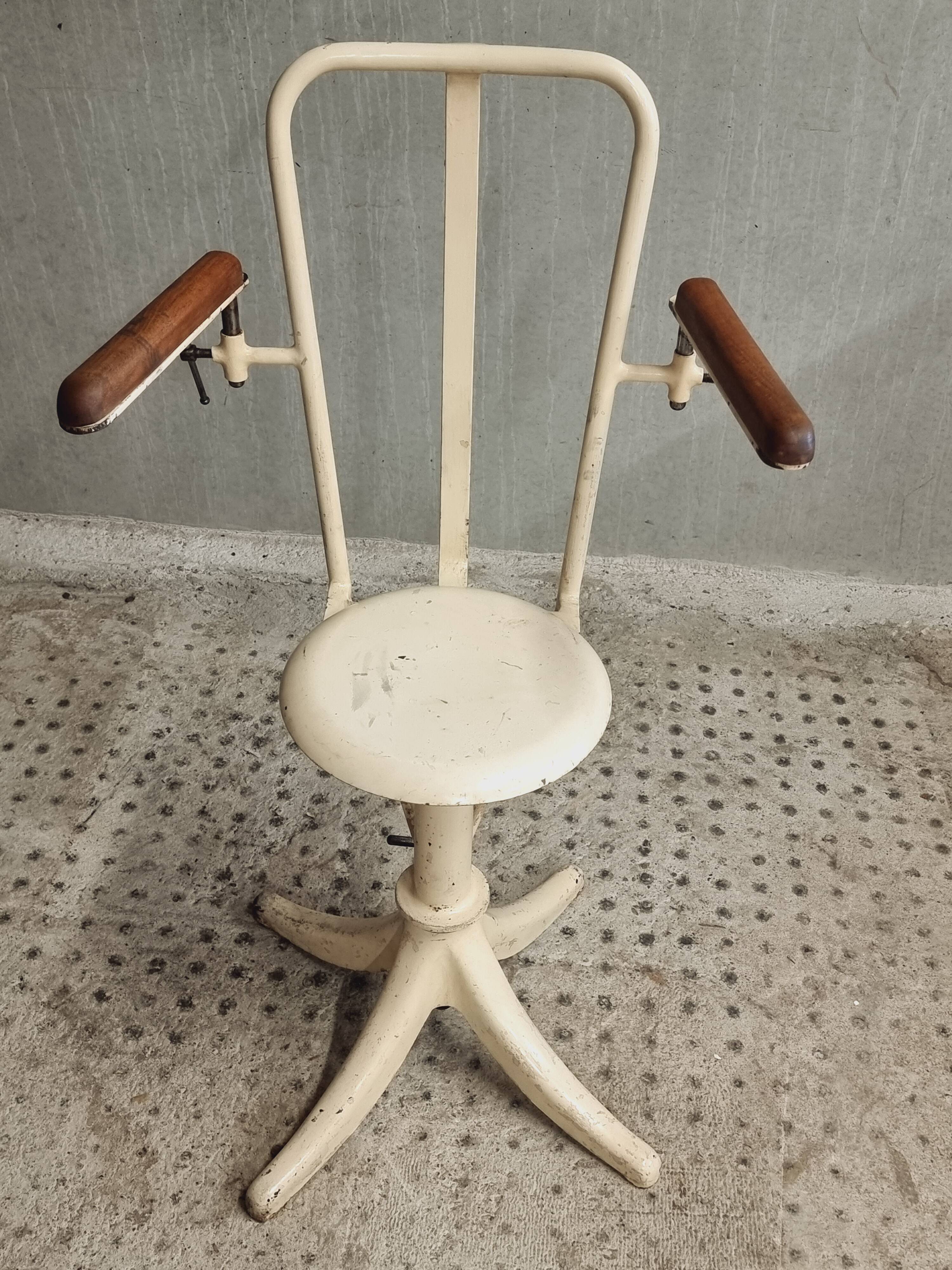 Fauteuil de dentiste ancien de Belgique période 1900/1920