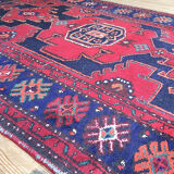 Hand knotted Persian rug - 210x126cm