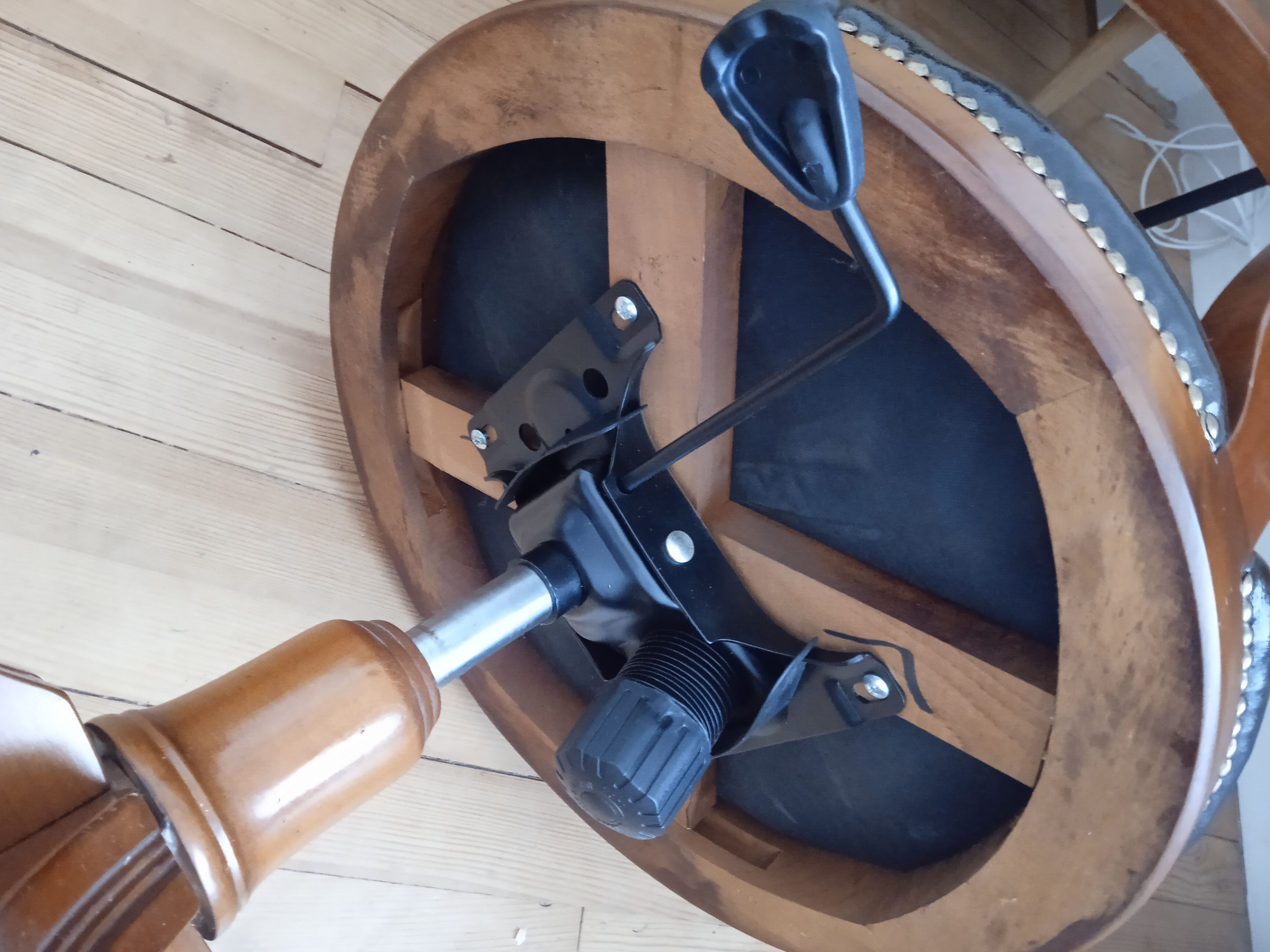 Office chair