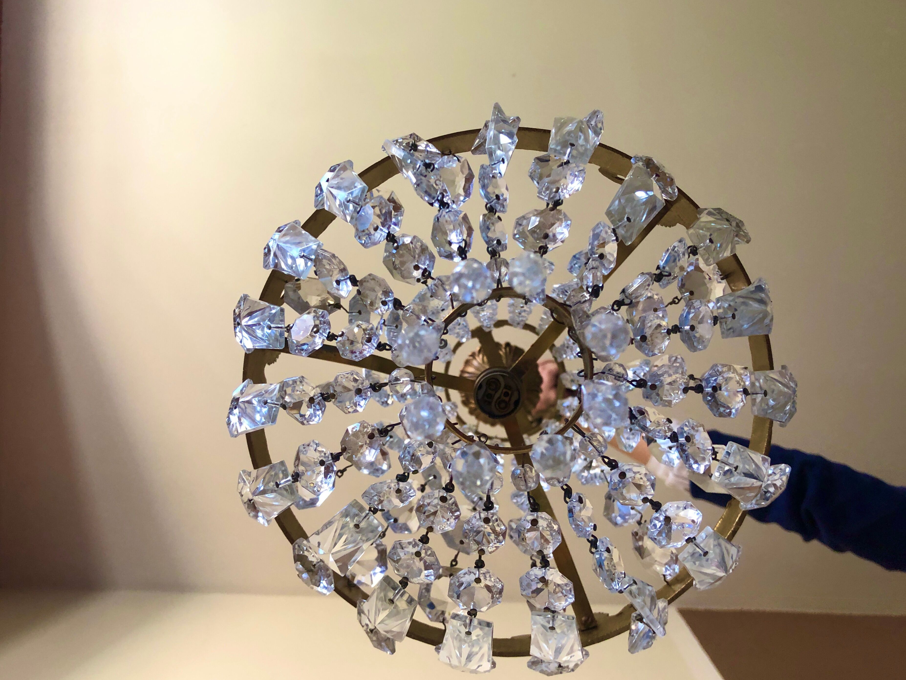 Hot air balloon suspension