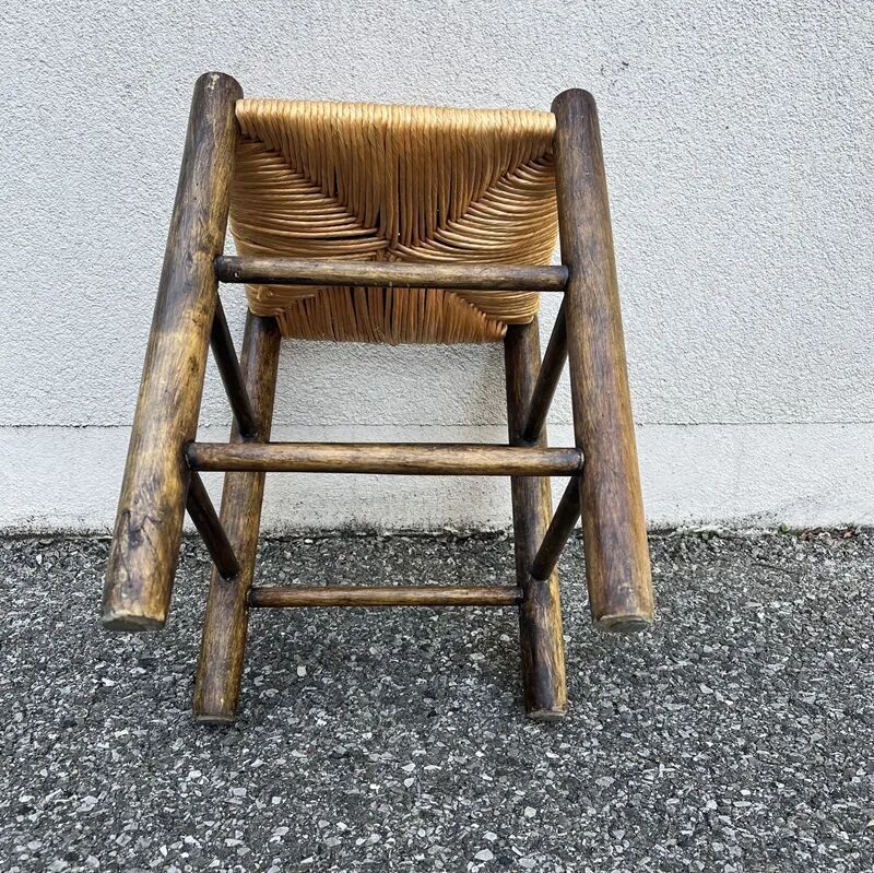 Tabouret ancien en bois massif