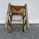 Tabouret ancien en bois massif