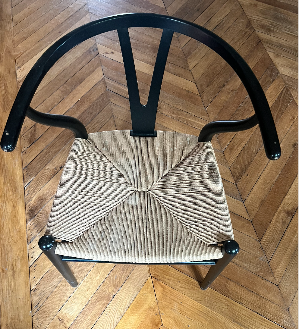 Set of 4 CH24 Wishbone chairs by Hans Wegner for Carl Hansen.