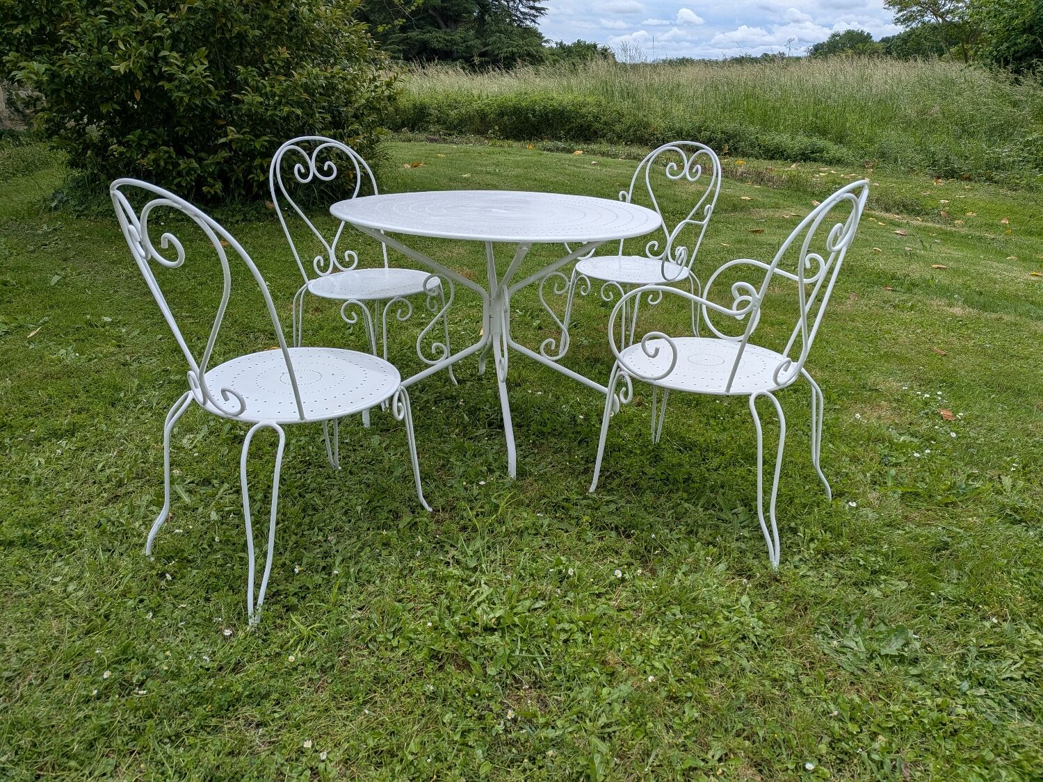1960s wrought iron garden furniture