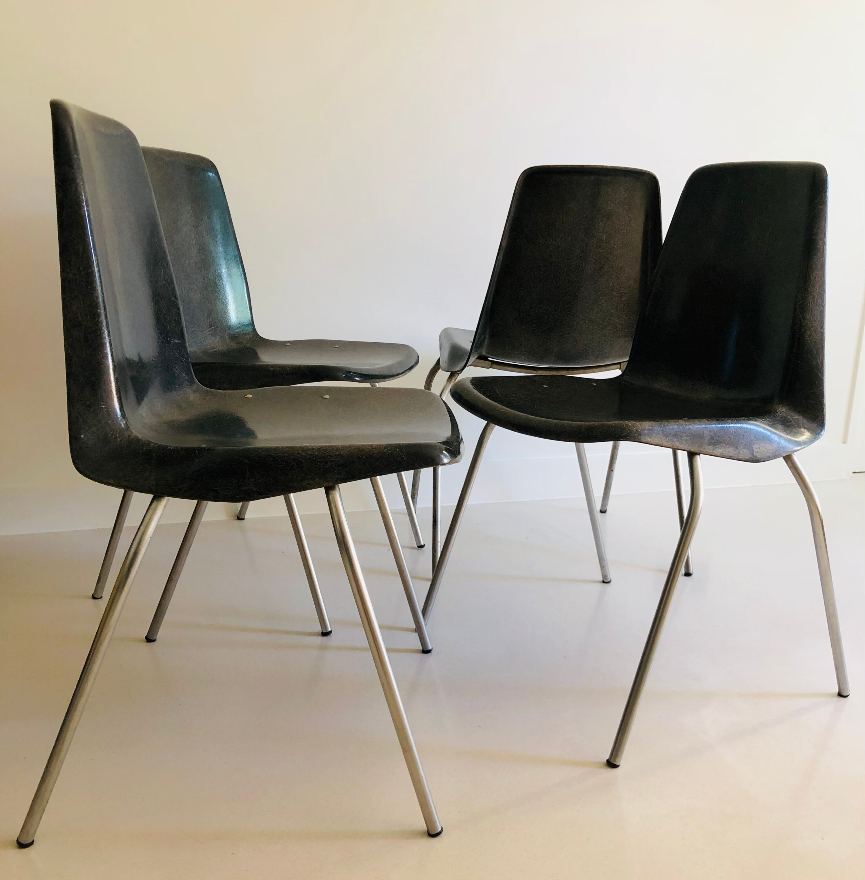 4 Alberto Roselli designer chairs, production Rima Gastone Rinaldi Italy 1960s