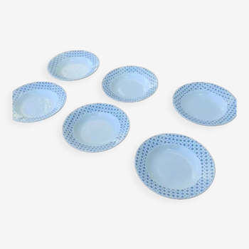 Set of 6 hollow plates