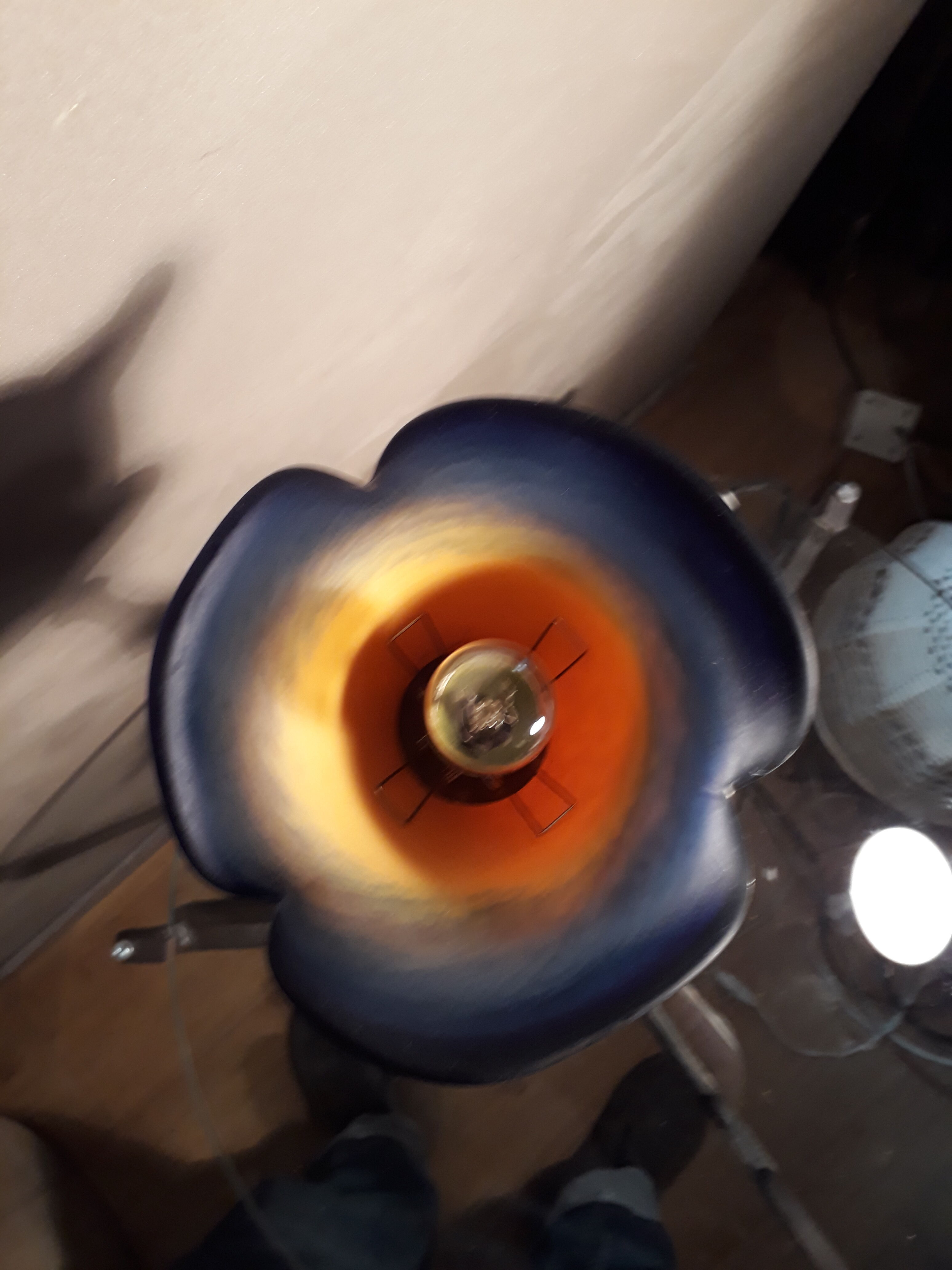 Golden bronze tripod lamp