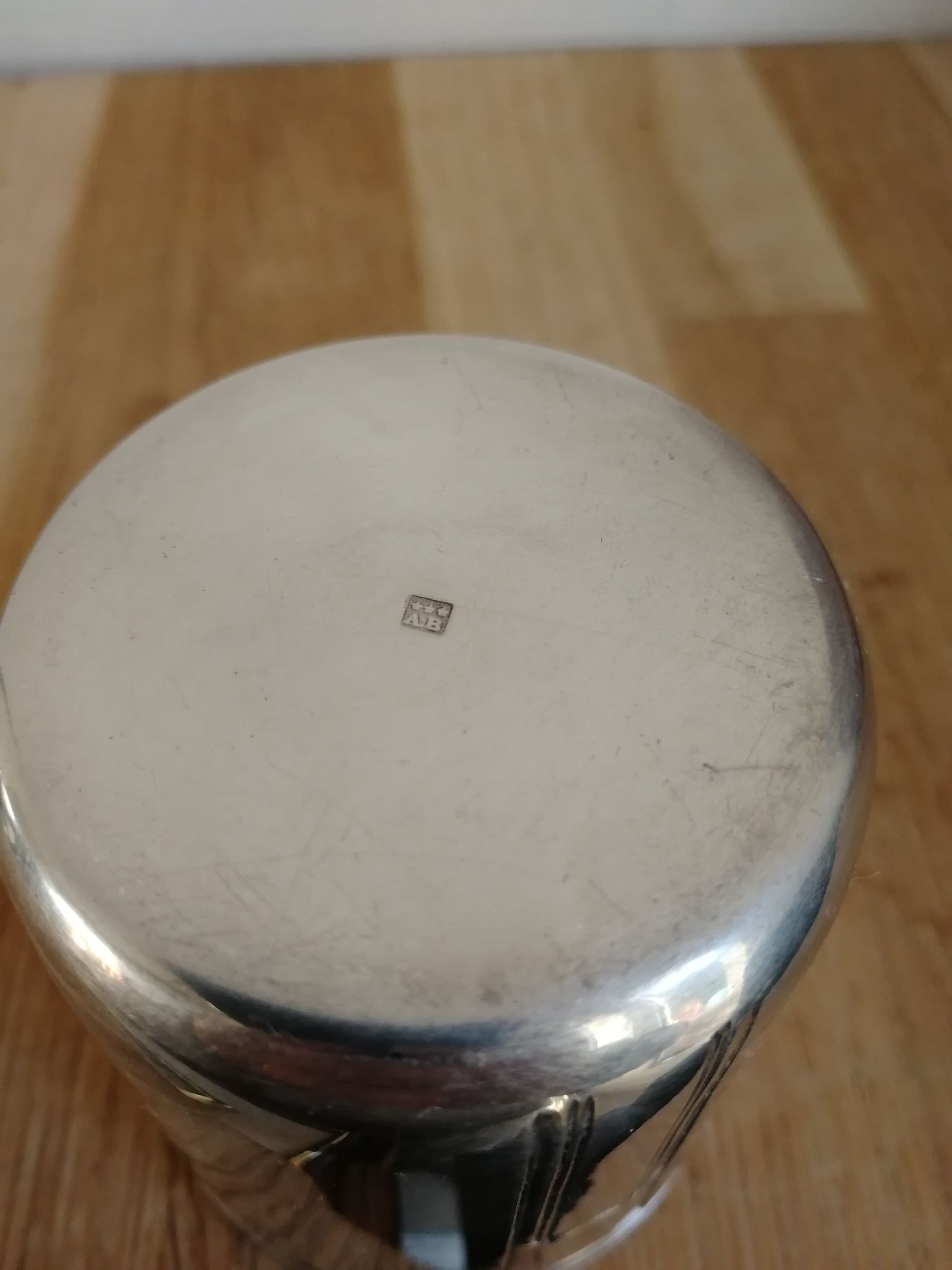 Silver metal timballe