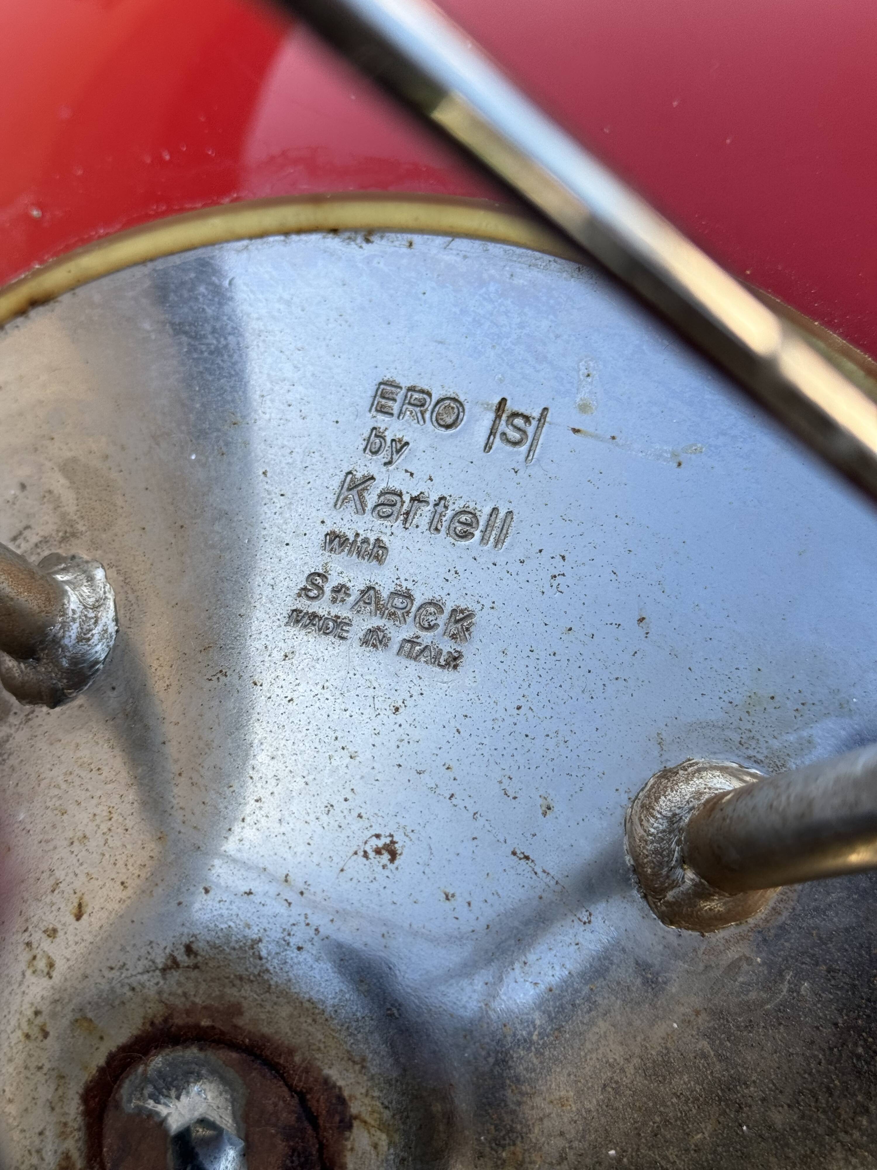 Kartell Glossy Dining Table with 4 Eros Chairs