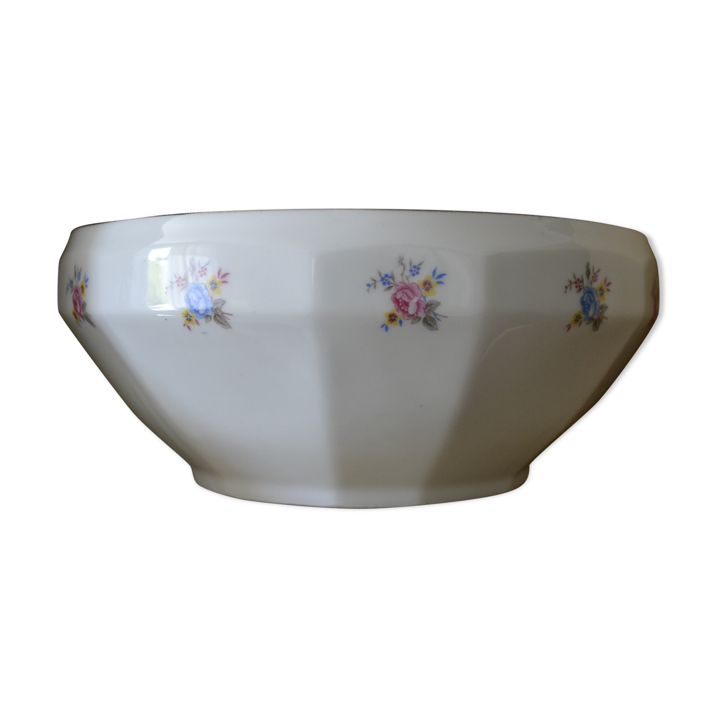White porcelain bowl