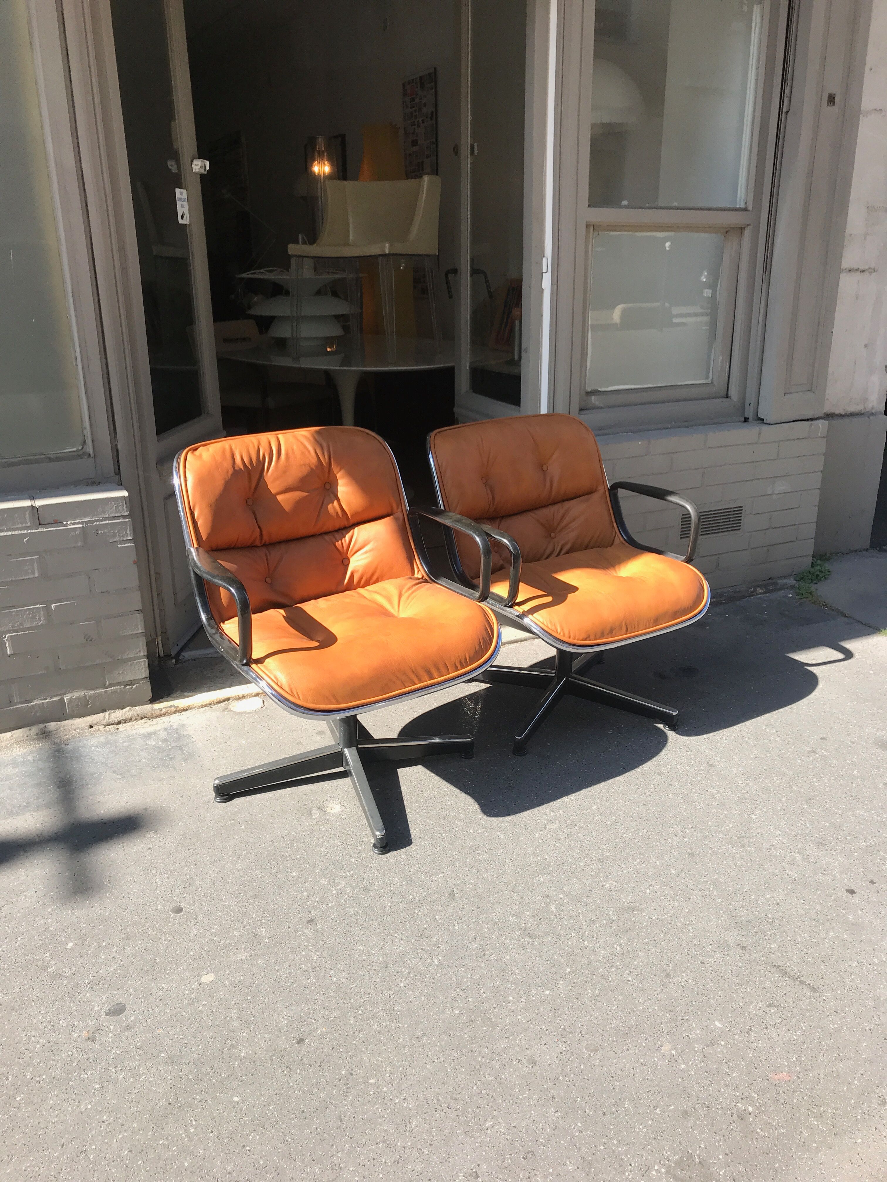 Knoll edition Pollock leather cognac chair