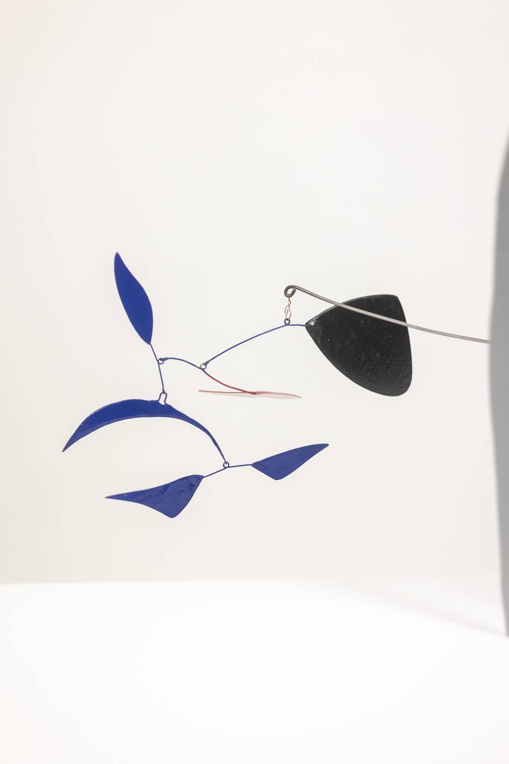 Olivier Vonet Sculpture in black, blue, and red lacquered metal. Contemporary.