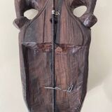 Masque africain en ébène
