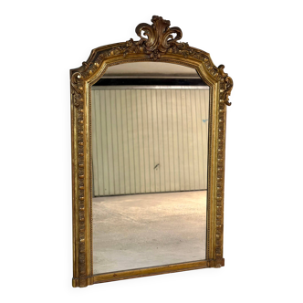 Miroir ancien Napoléon III à fronton doré à la feuille d’or