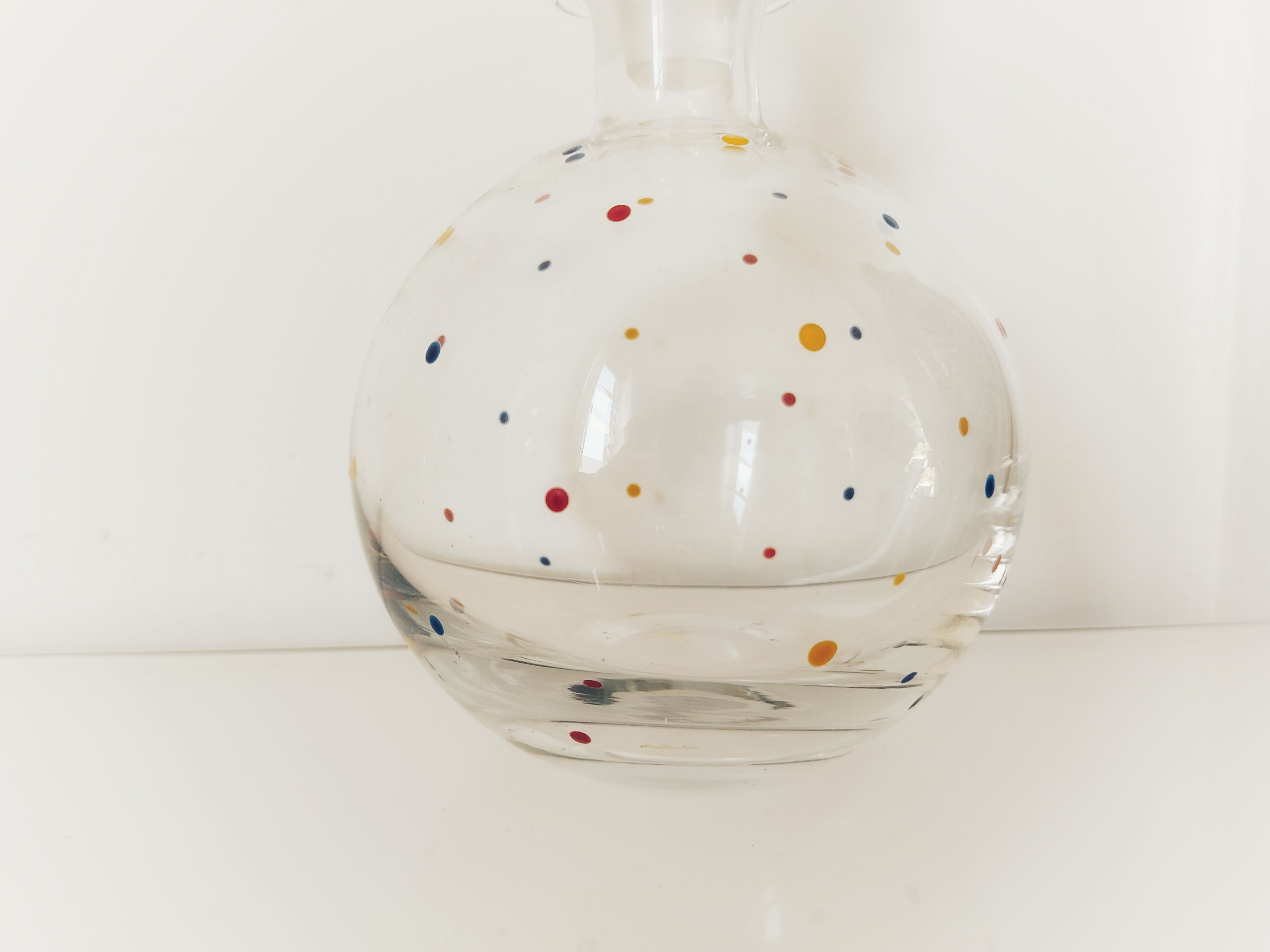 Crystal decanter with colored enamel dots