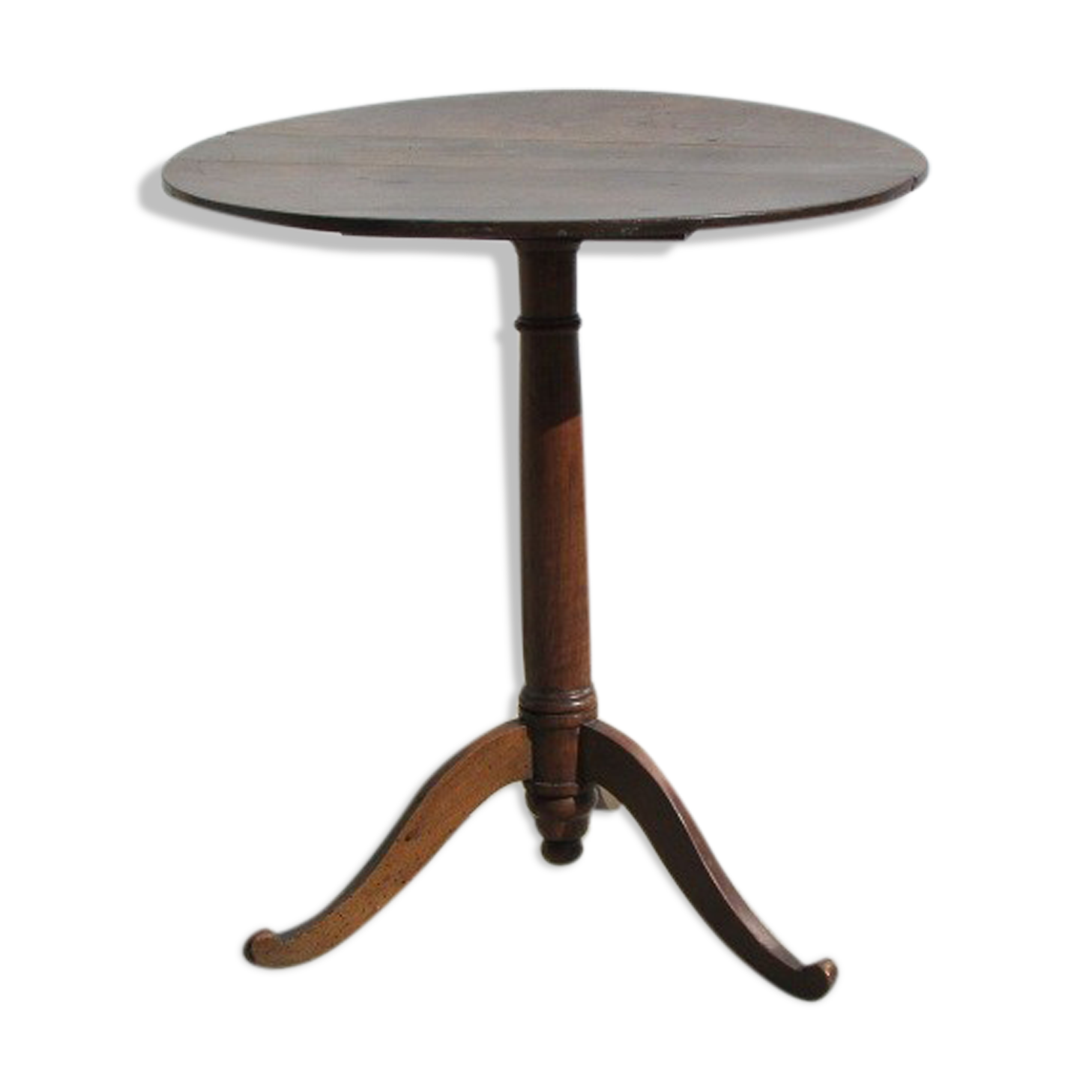 Tripod table with tilting top, Restoration period