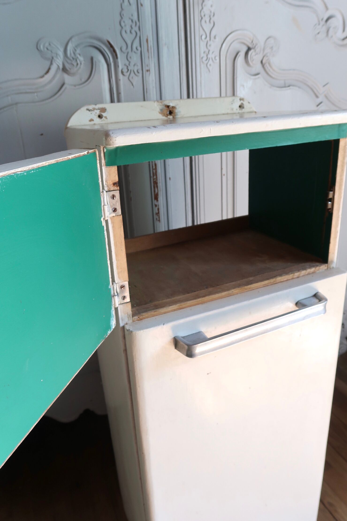 Vintage wooden bread hutch