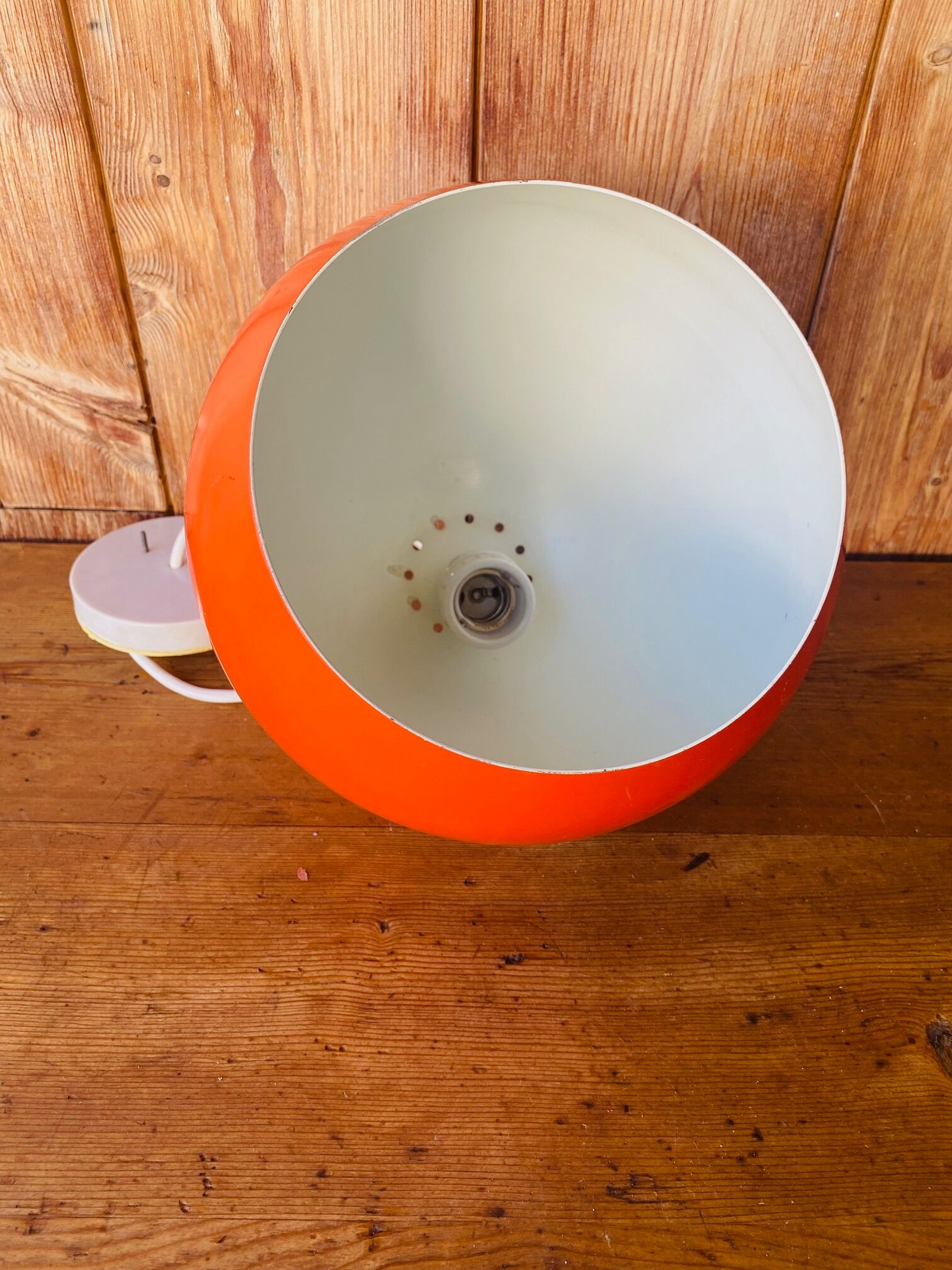 Suspension Eyeball orange vintage années 70