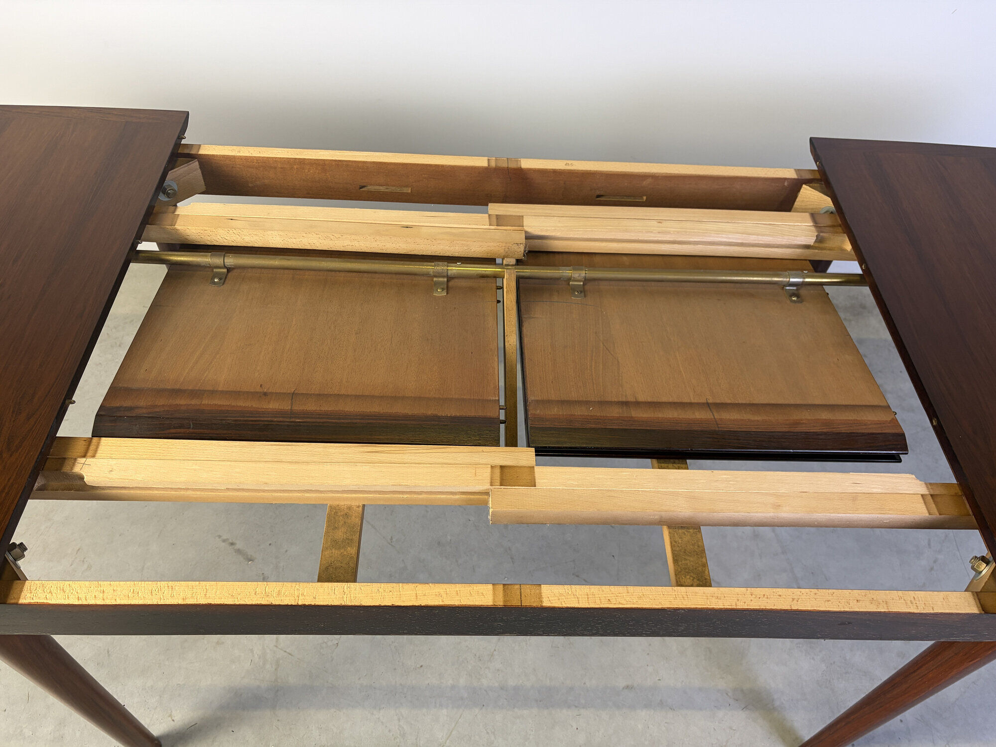 Midcentury Danish extendable dining table in teak, 1960s