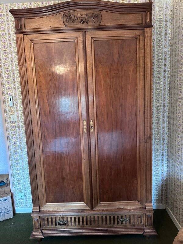 Antique wardrobe in Louis Philippe style, solid wood.