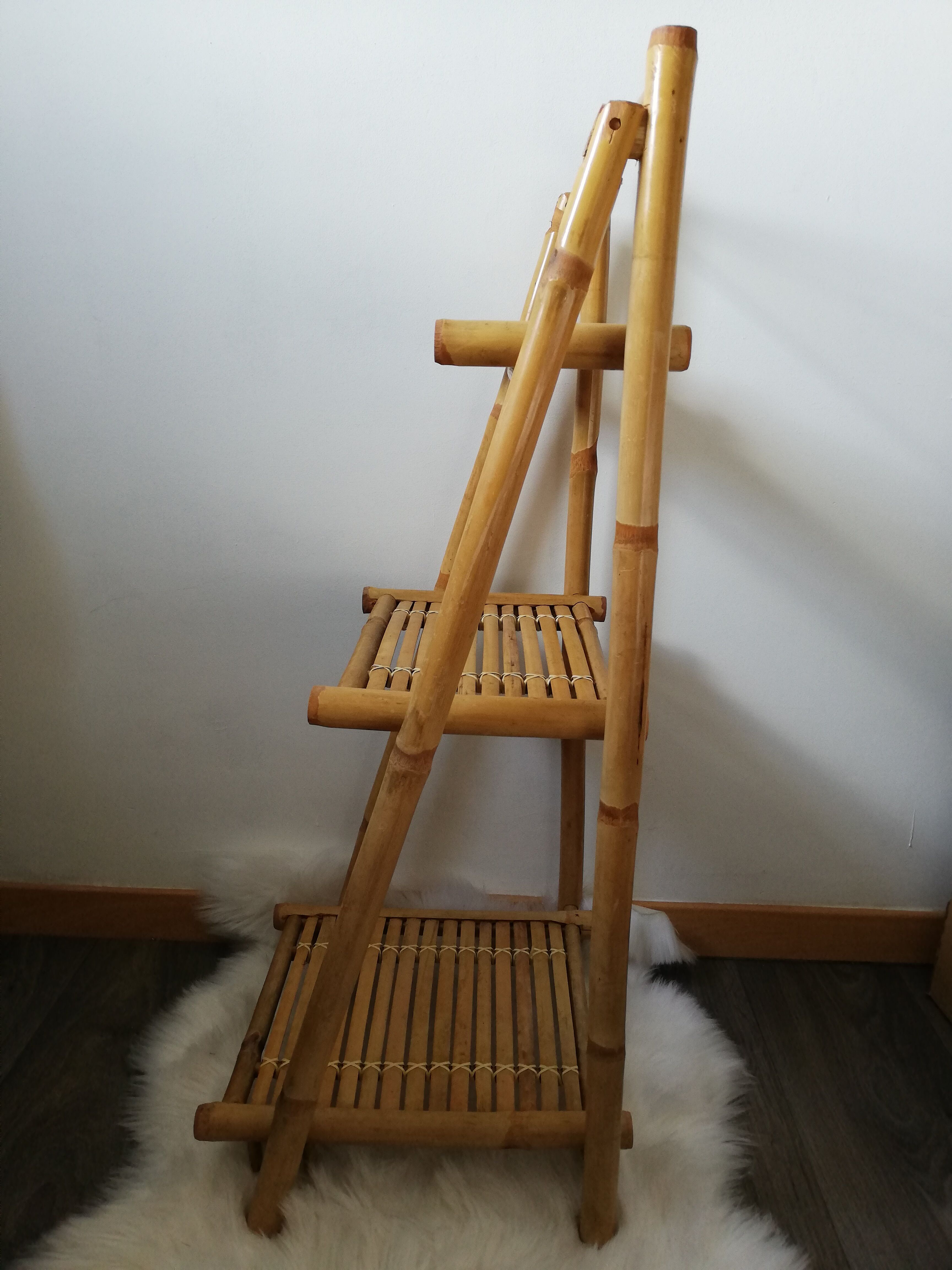 Folding bamboo shelf