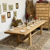 Farmhouse table with 2 extensions
