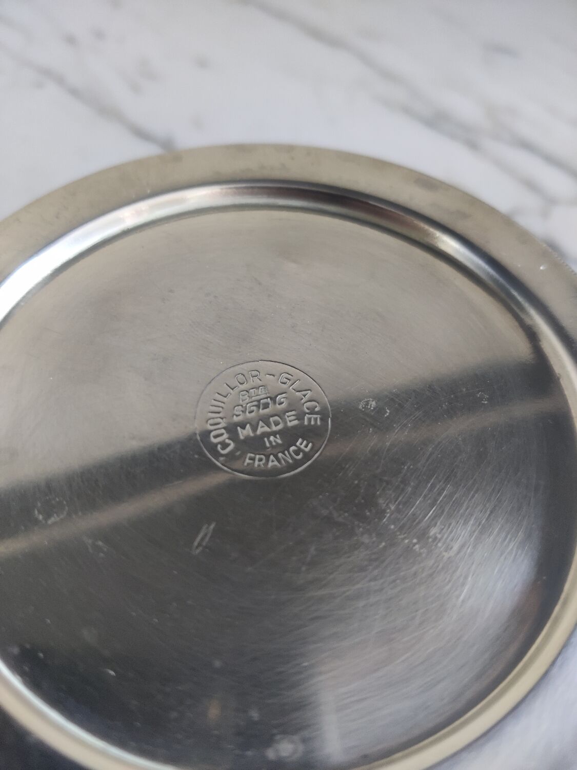 Butter dish
