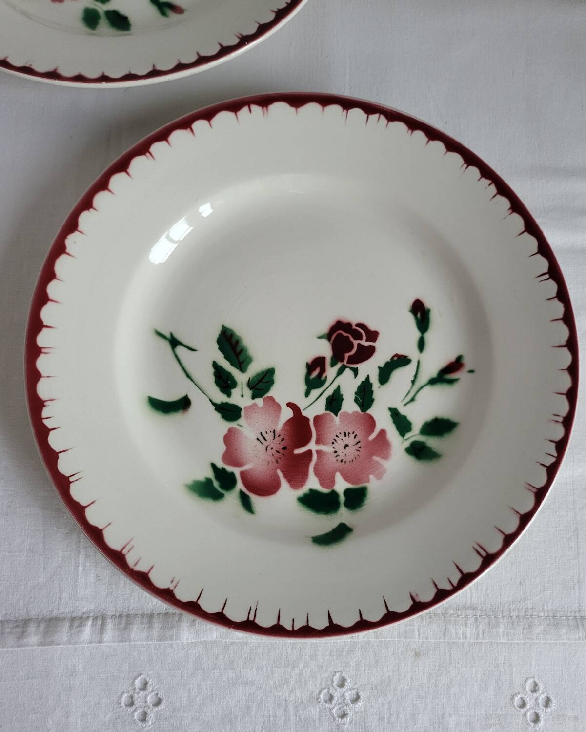 4 assiettes à dessert Sarreguemines épernay faïence vintage