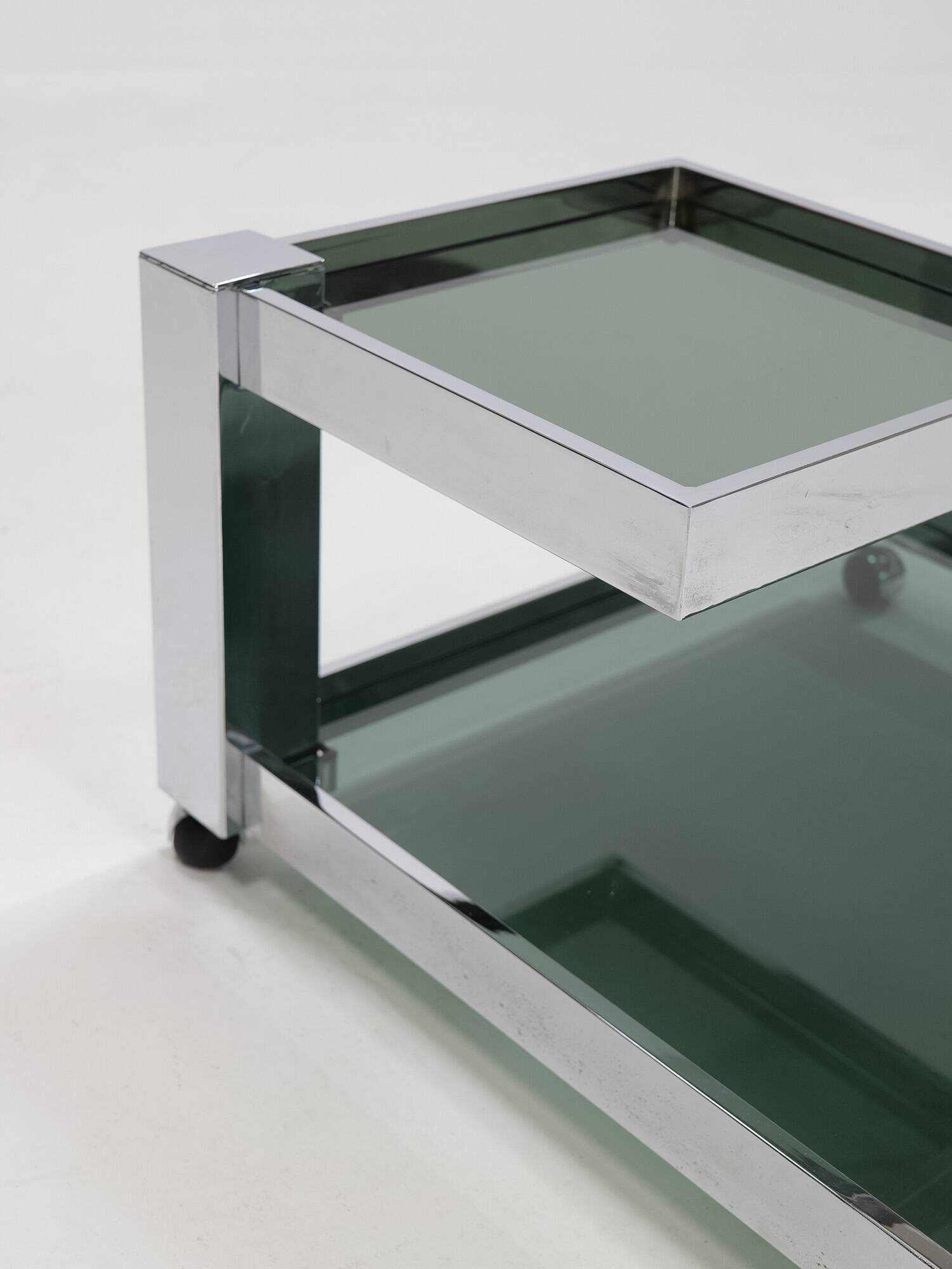 Serving bar cart in chrome and smoked glass, 1970s