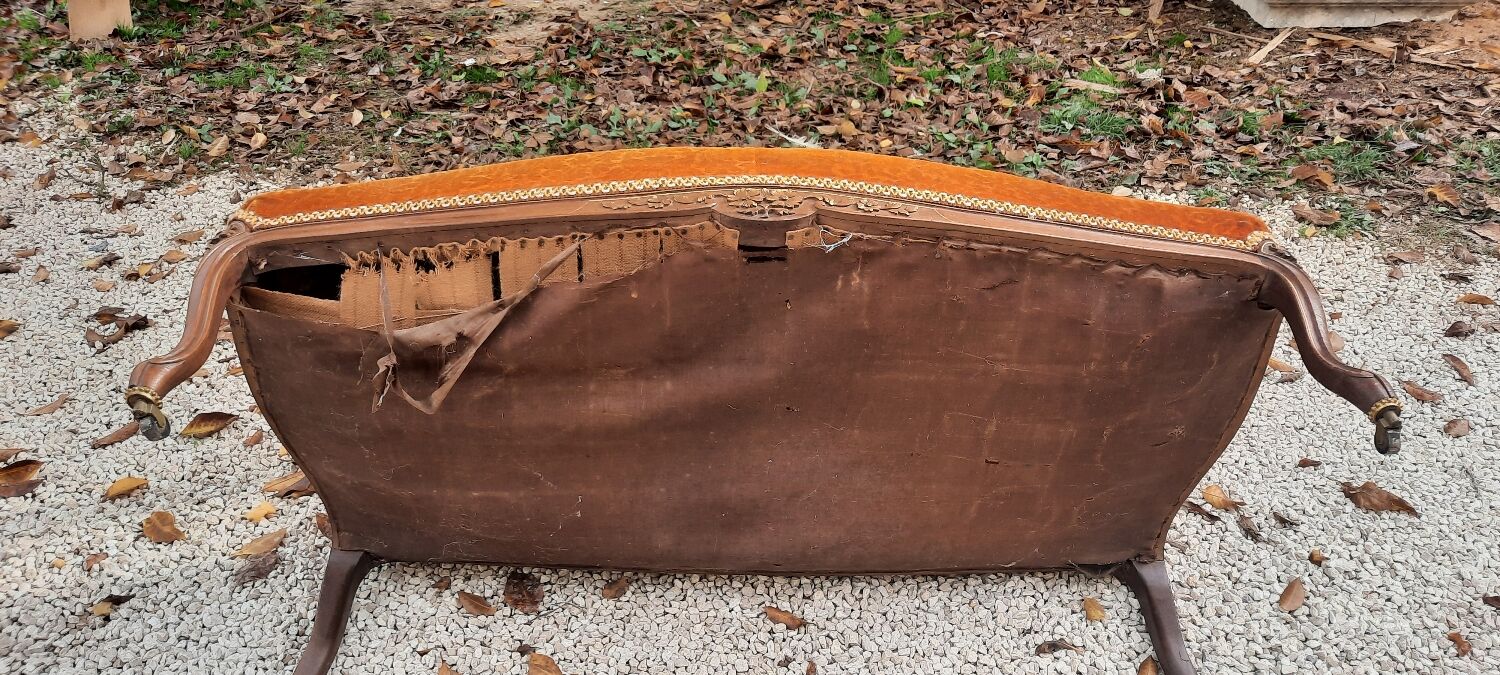 Complete Louis XVI style living room