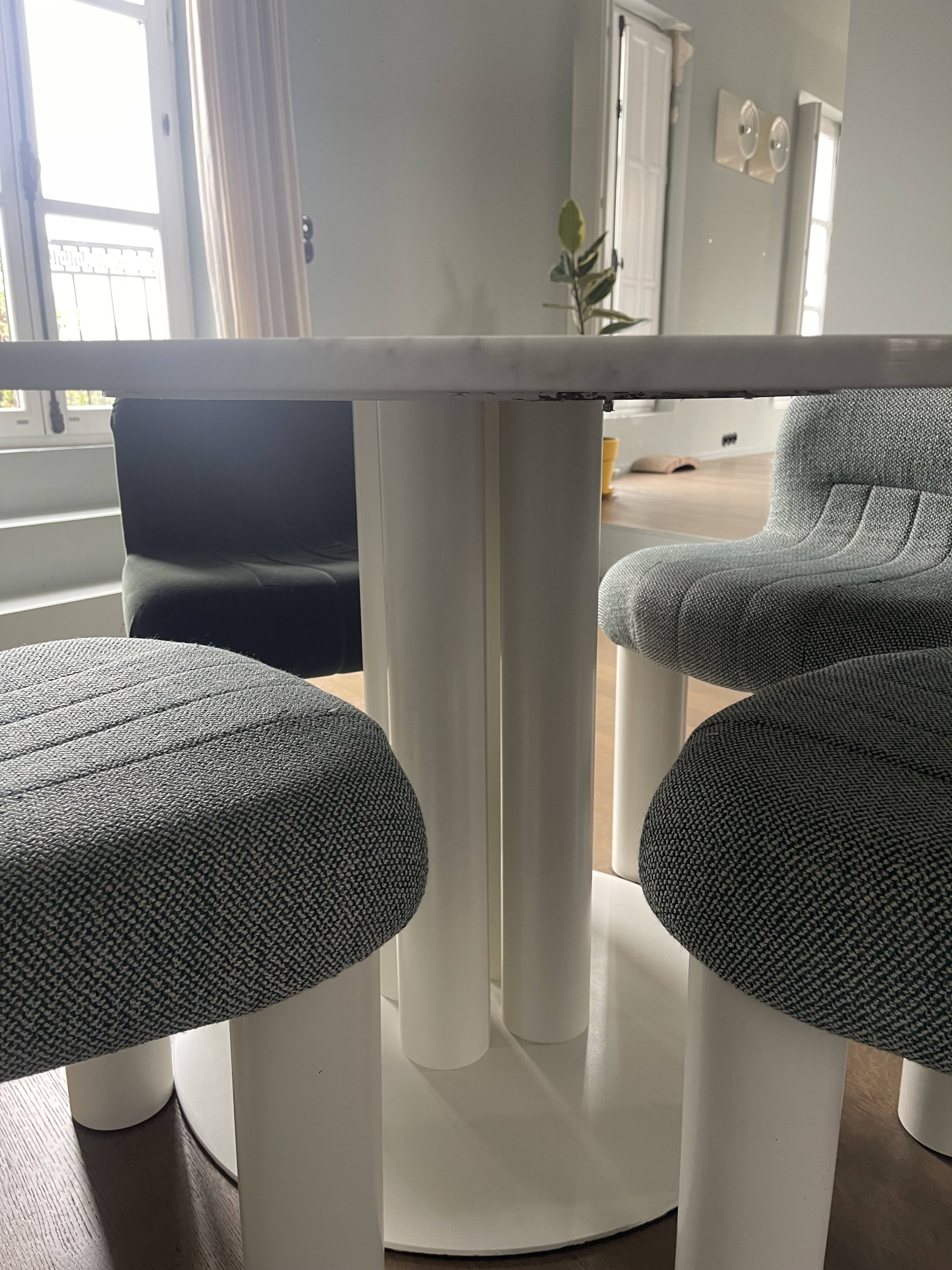 Arflex Carrara white marble dining table