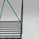 Scoubidou shelf