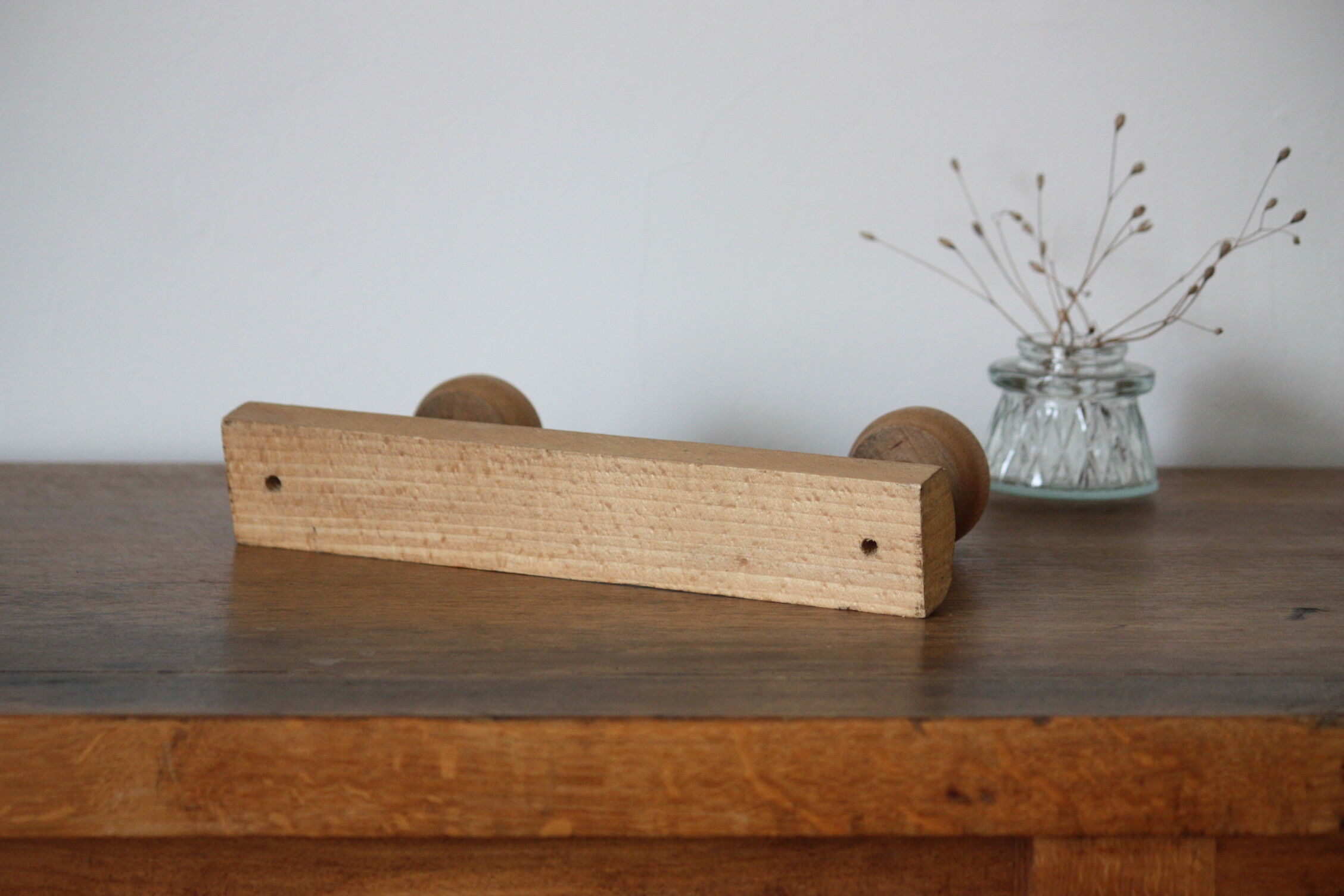 Light wood coat holder 2 patères