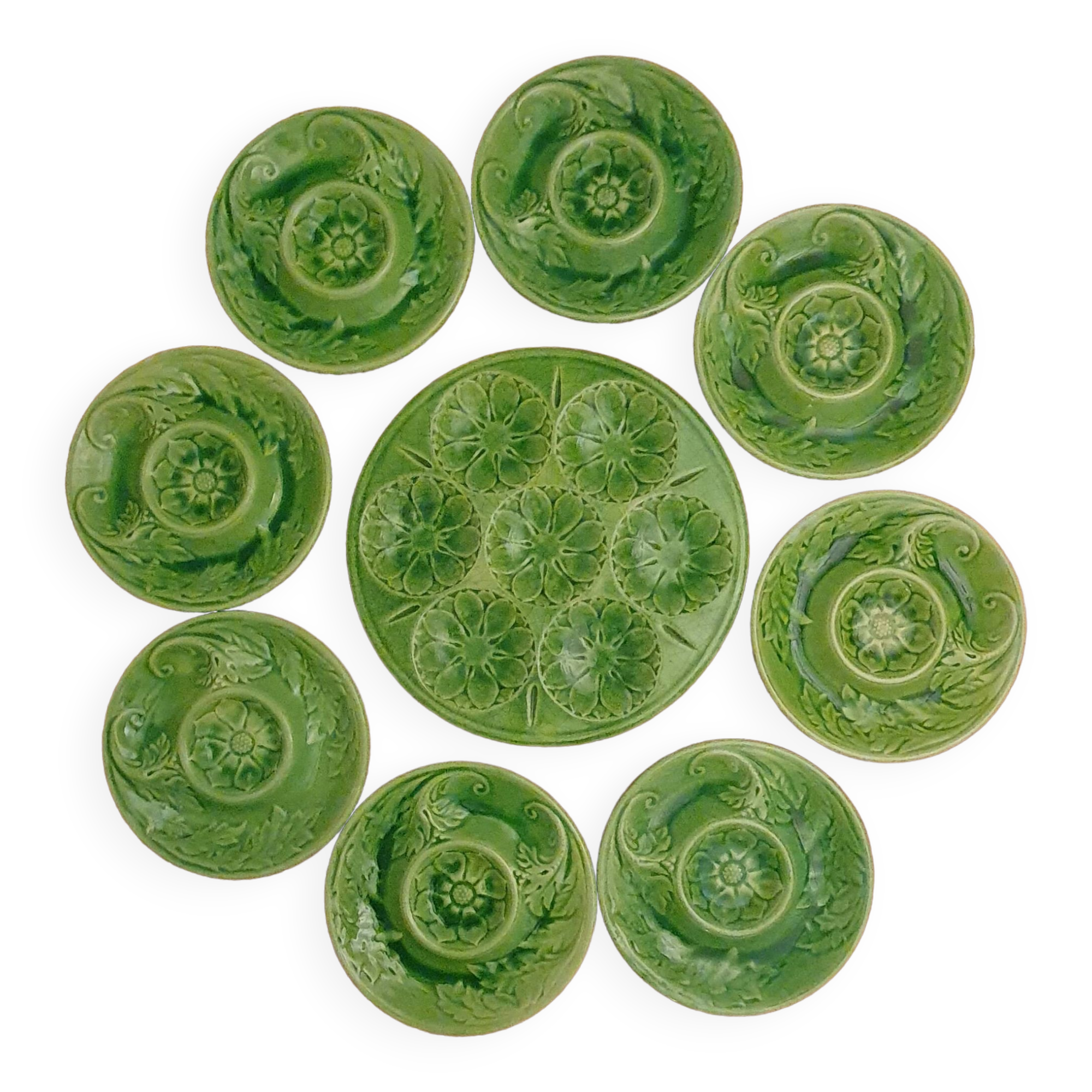 Artichoke and dish plates