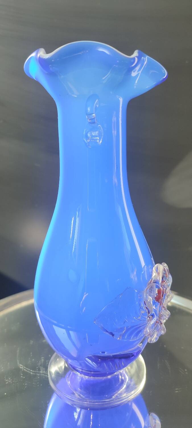 Italian blown glass art vase