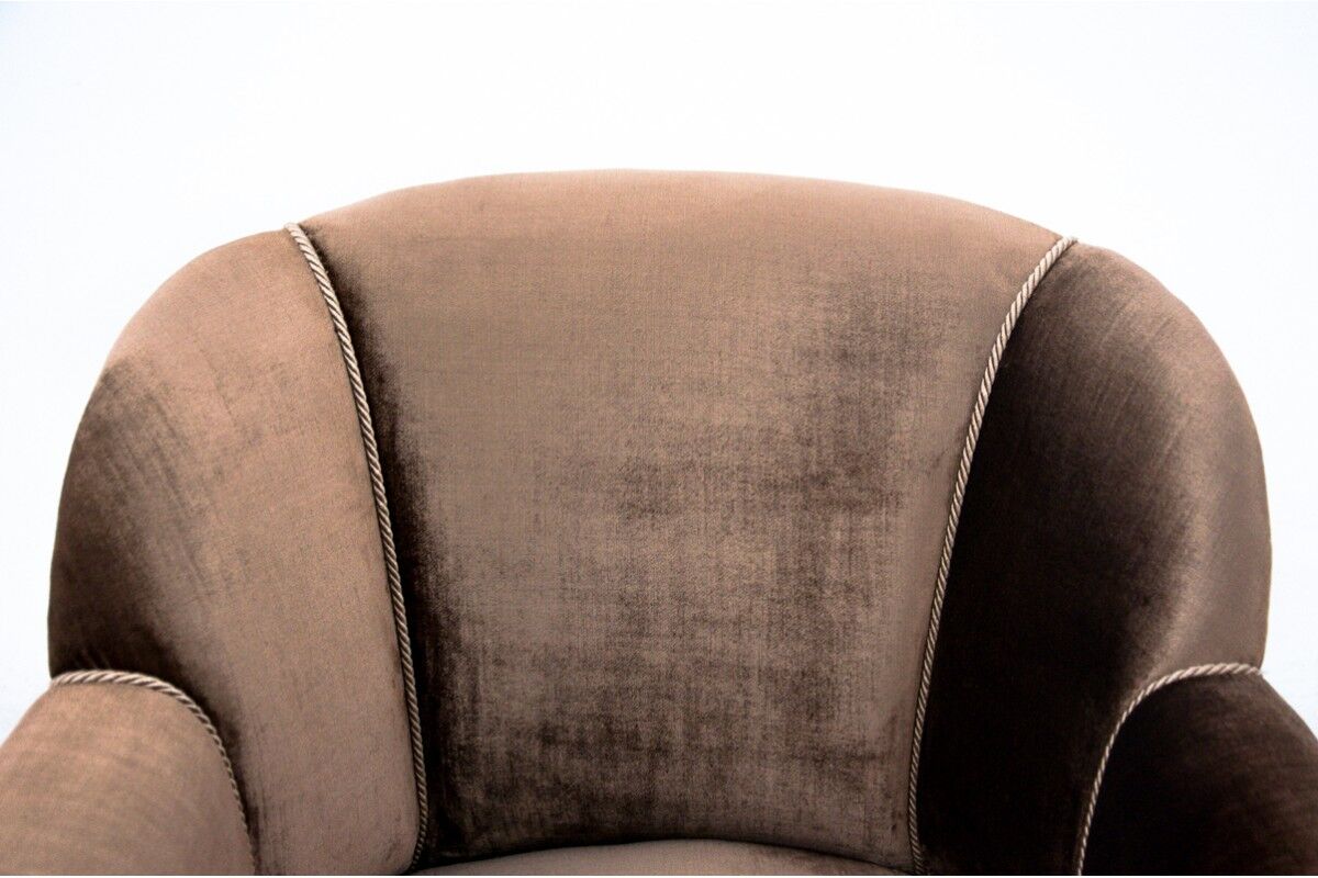 Paire de fauteuils anciens, europe du nord, vers 1890. après restauration.