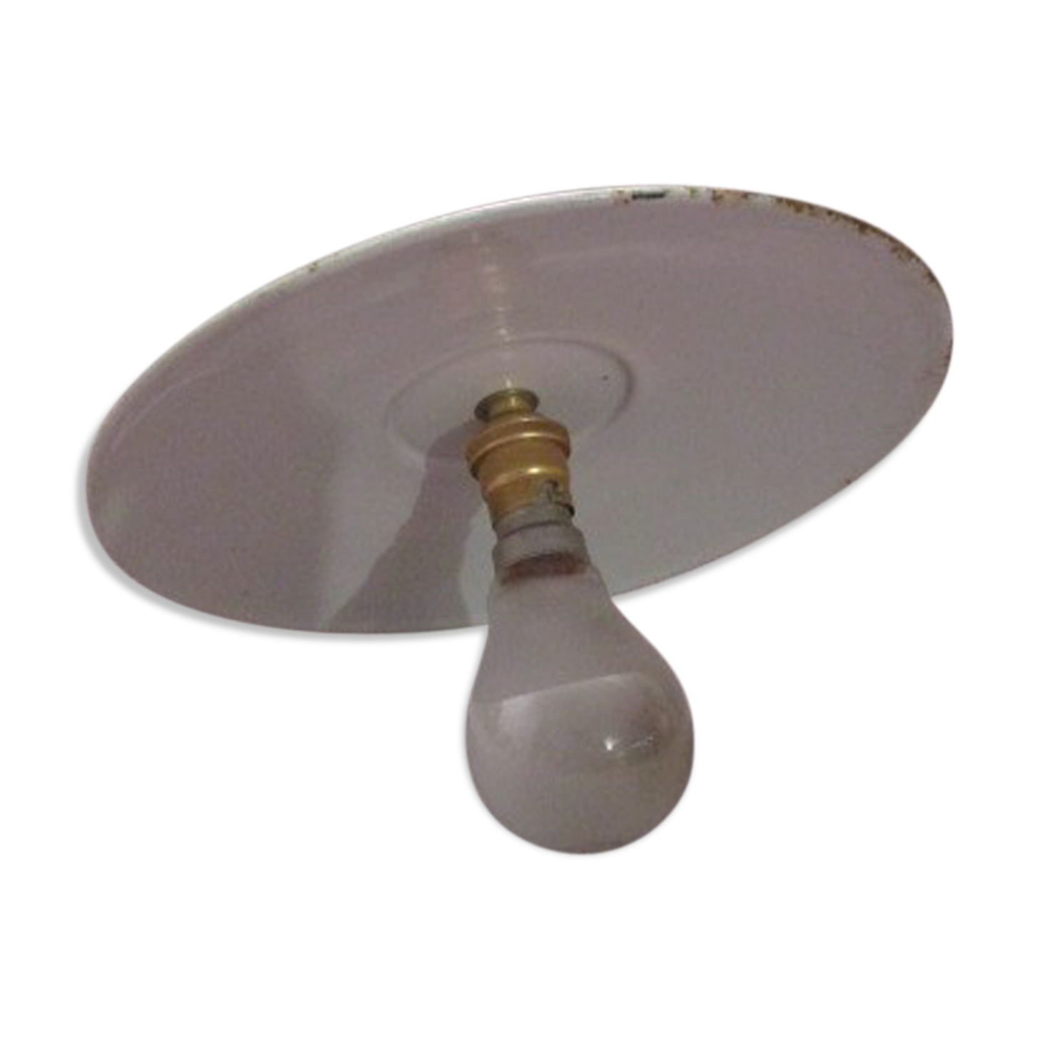 Old hanging lamp in green enamelled sheet metal