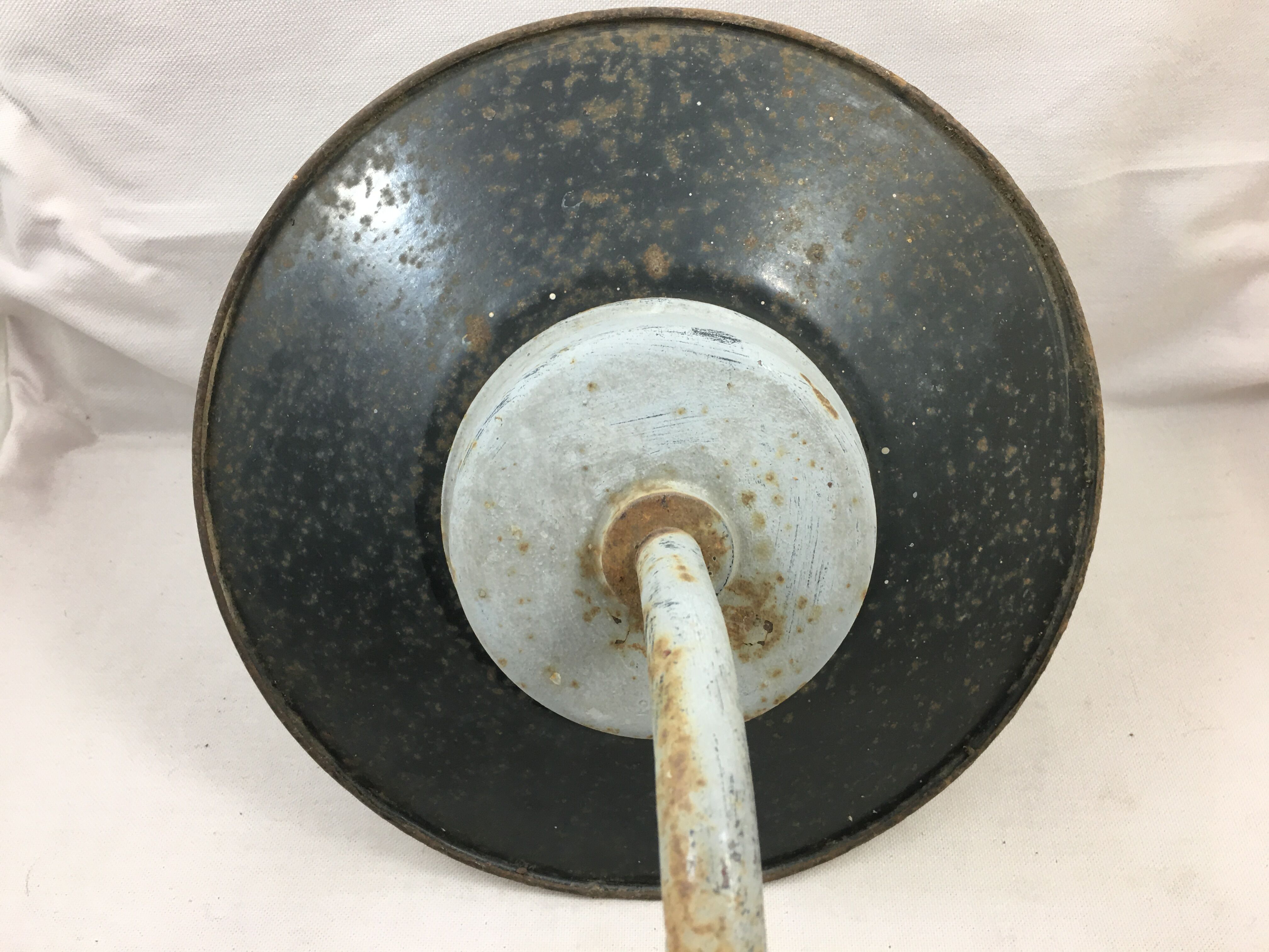 Swan pass yard lamp with undue globe deco garden